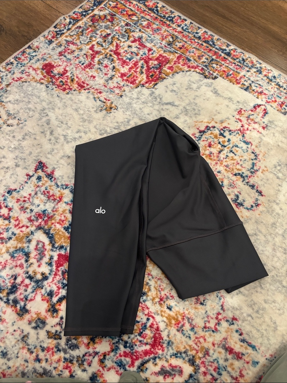 ALO Yoga Black Leggings with Subtle Logo